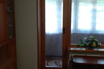 2-к квартира, 52 м², 2/5 эт.