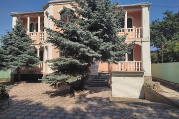 Коттедж, 331,1 м², 2 эт.